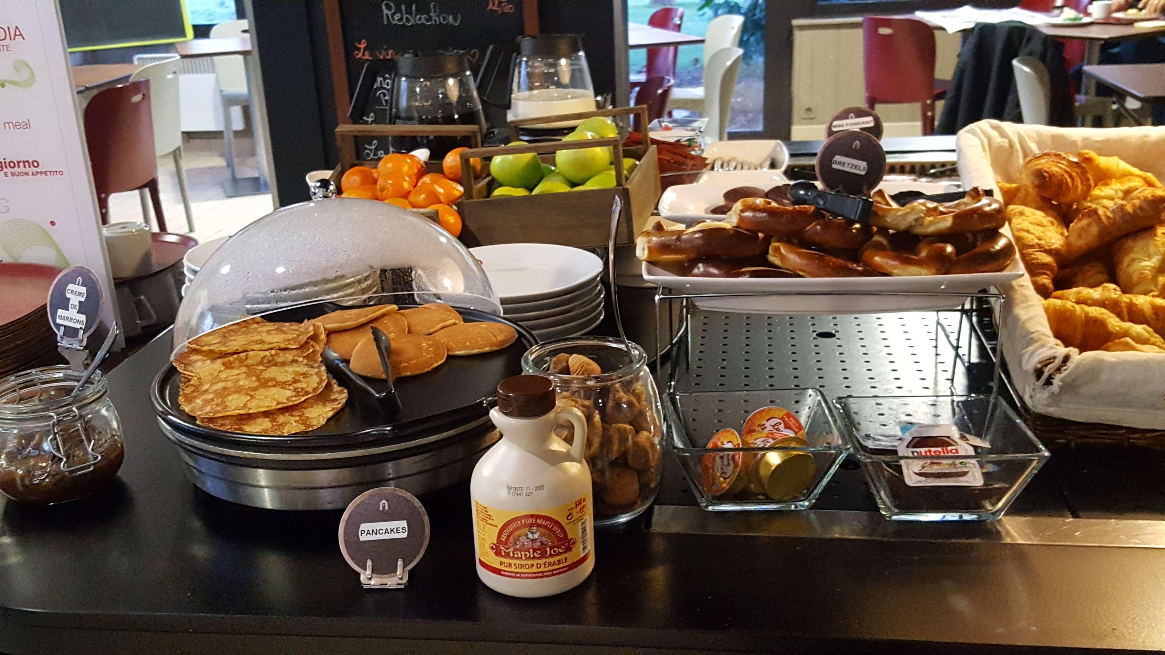 瓦纳钟楼酒店 瓦讷 外观 照片